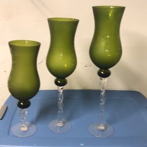 Set of 3 green vases